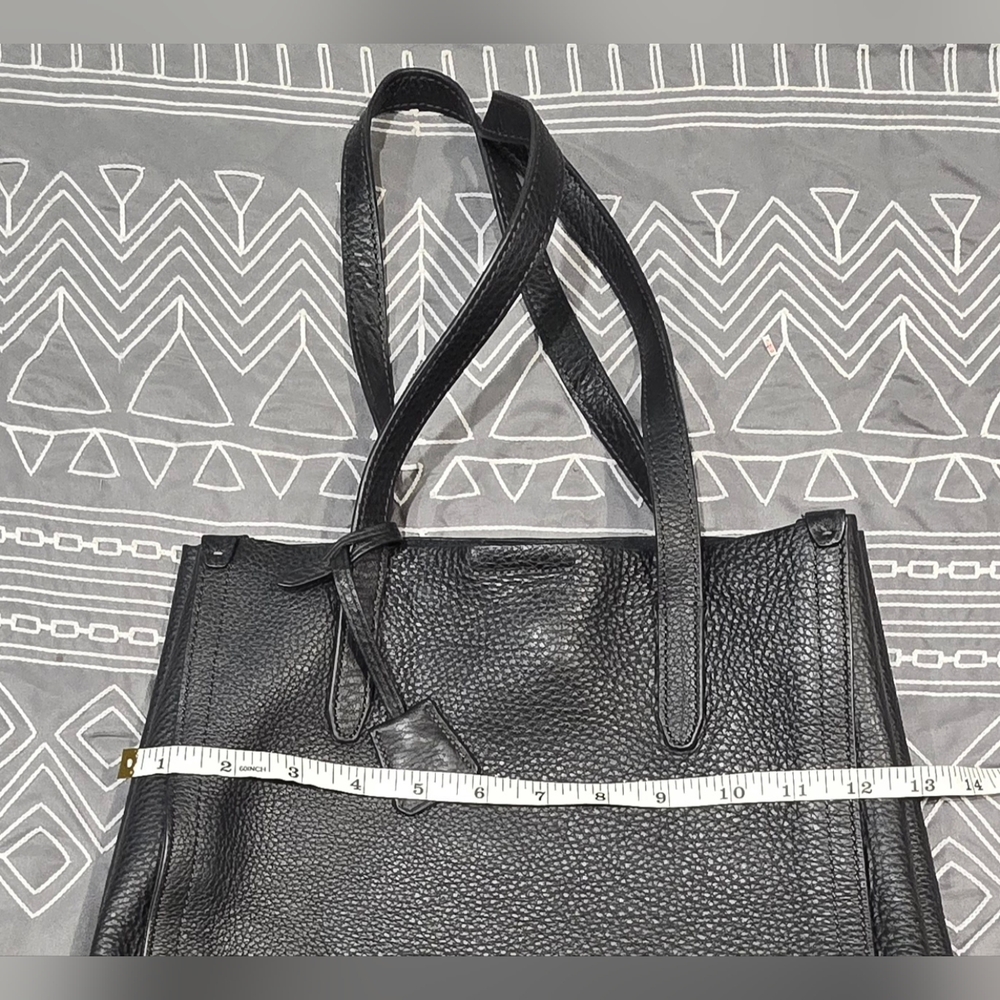 J.Crew Signet Black Pebbled Leather Tote Bag - Picture 3 of 10